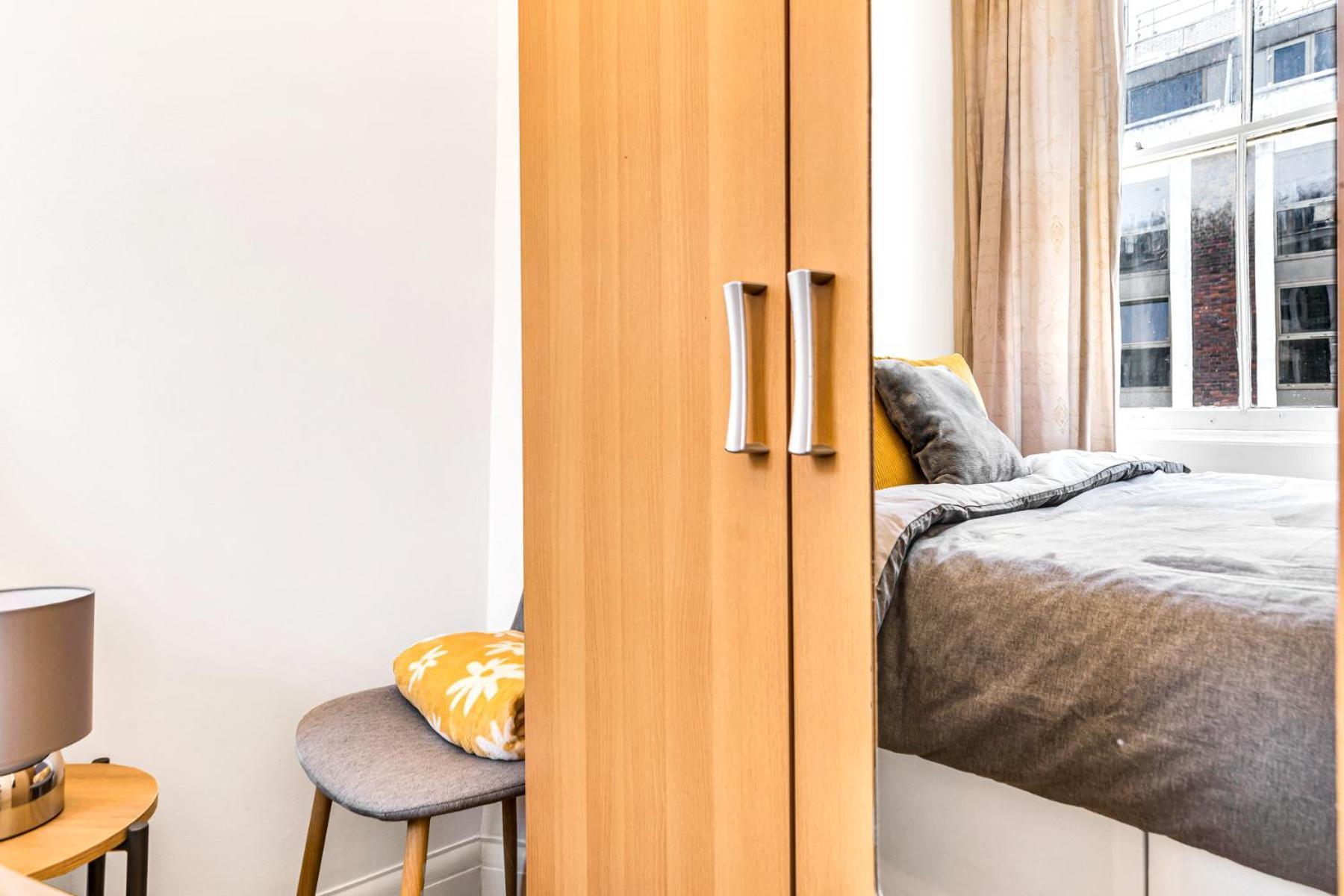 Luxstay2 Earls Court Apartment - Sleeps Up To 8 Лондон Екстер'єр фото